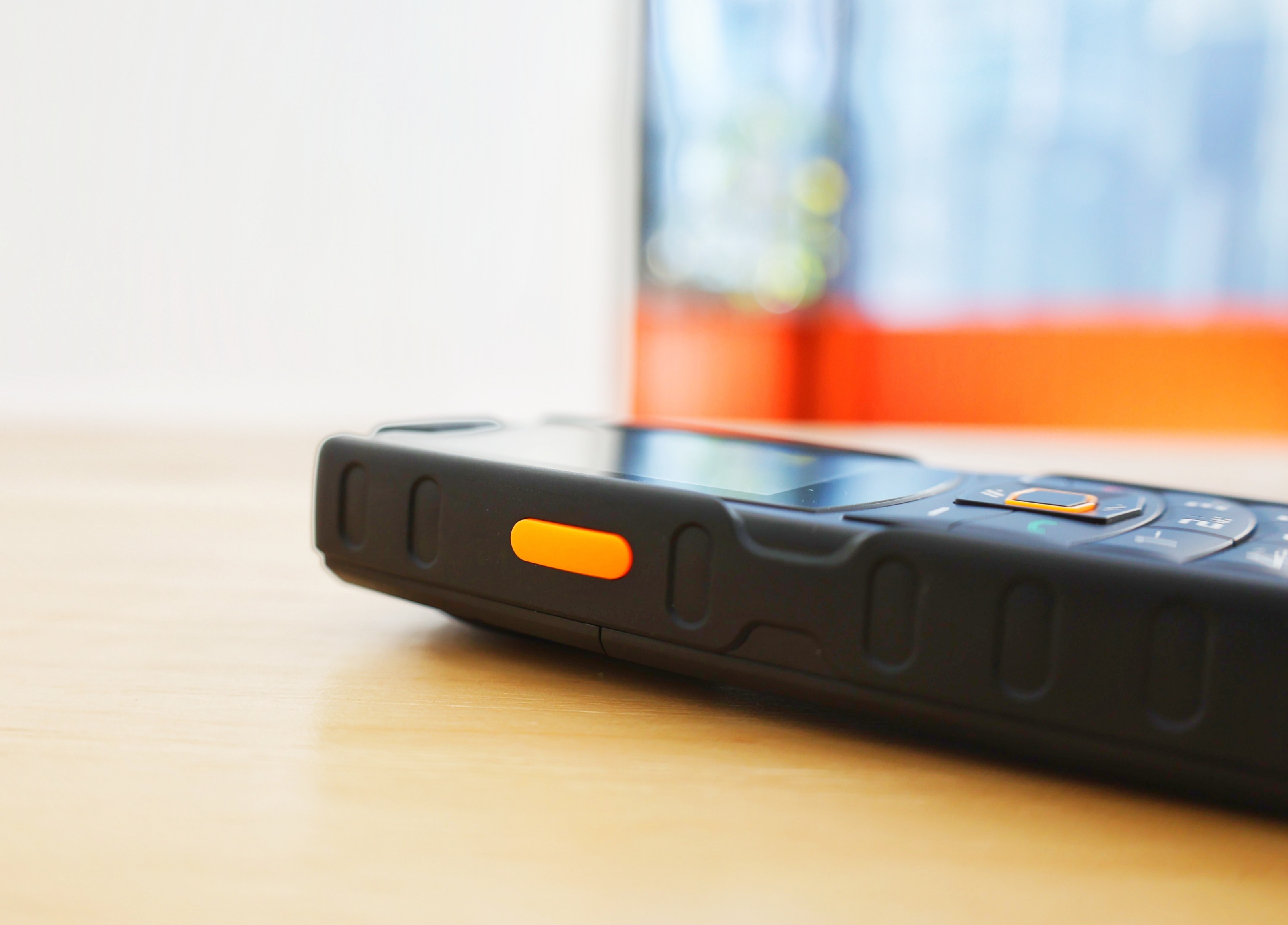 agmm7三防手机,agm最新款三防手机