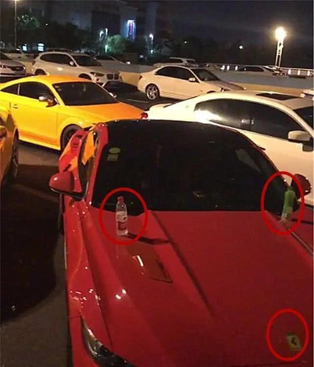 河南一群富二代聚餐，豪车遍地都是，红色法拉利寓意深刻