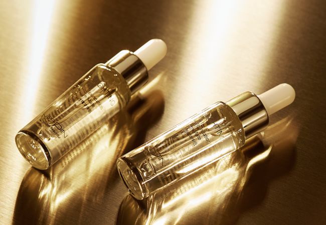 肌底精华液和精华水有什么区别,肌底精华和精华液哪个比较好