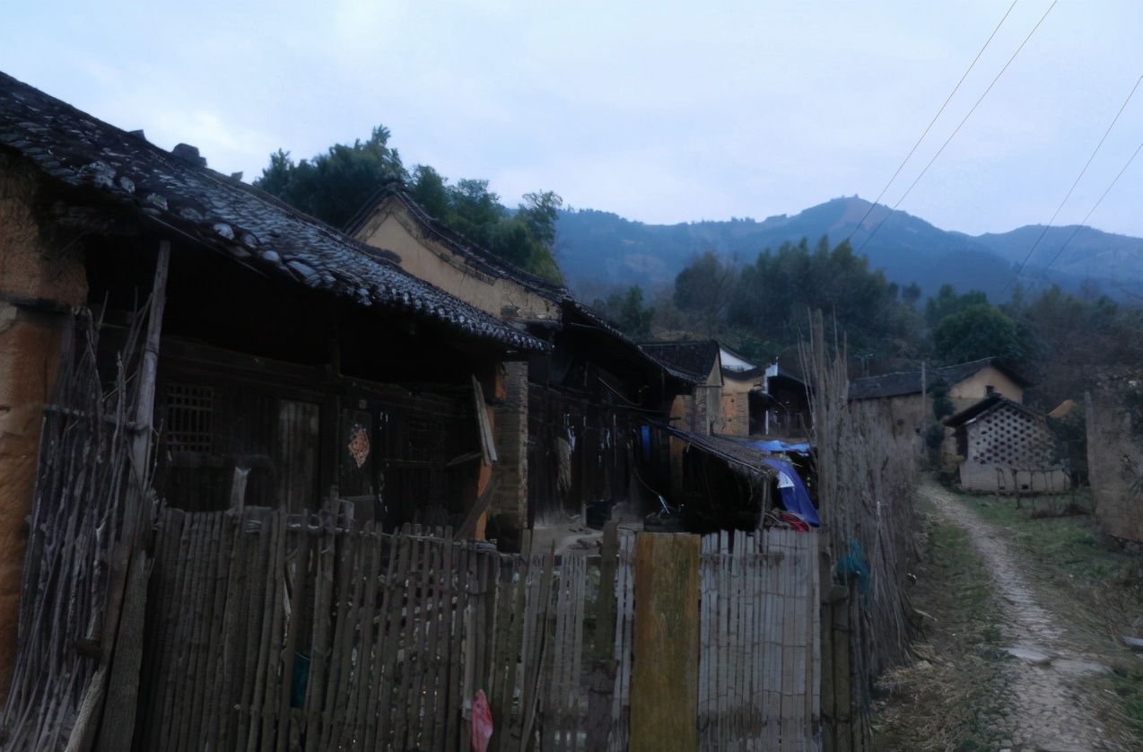 随笔生活中遇到的烦恼,随笔关于病