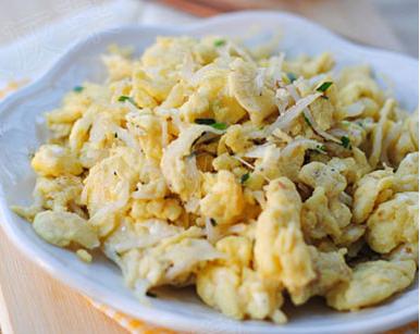 油豆腐杏鲍菇焖鱼,大锅菜杏鲍菇炒油豆腐