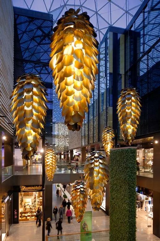 2018春夏系列灵感来源,2017圣诞橱窗设计