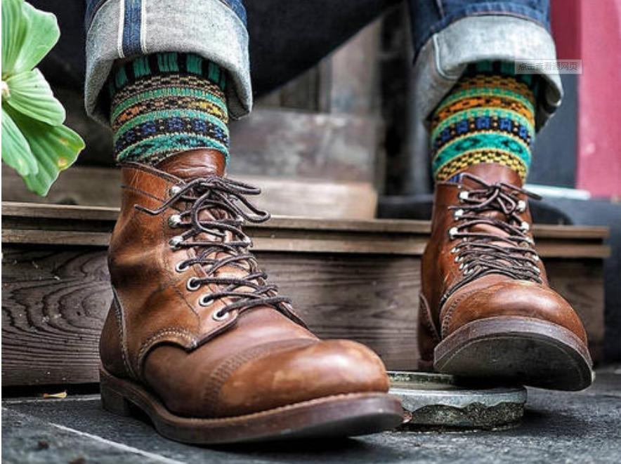 秋冬雨天适合穿什么,秋冬穿的雨鞋