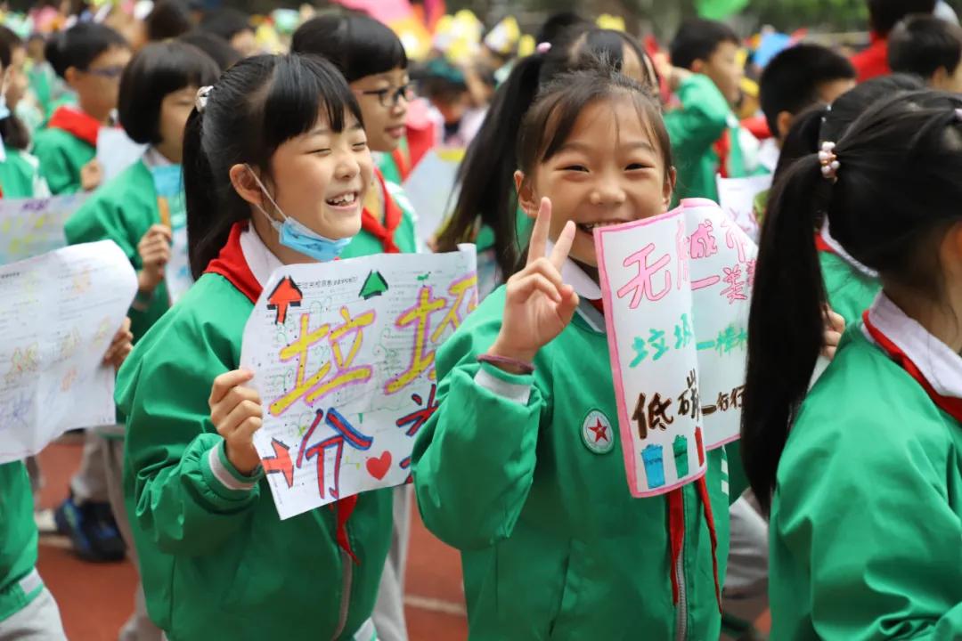 重庆5朵金花小学名字及地址,重庆公认最好的五个小学