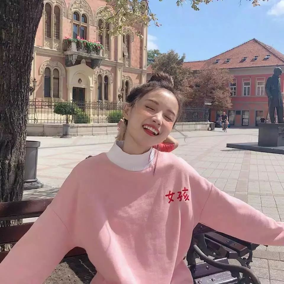 原宿风女生头像两张,头像图片原宿风女