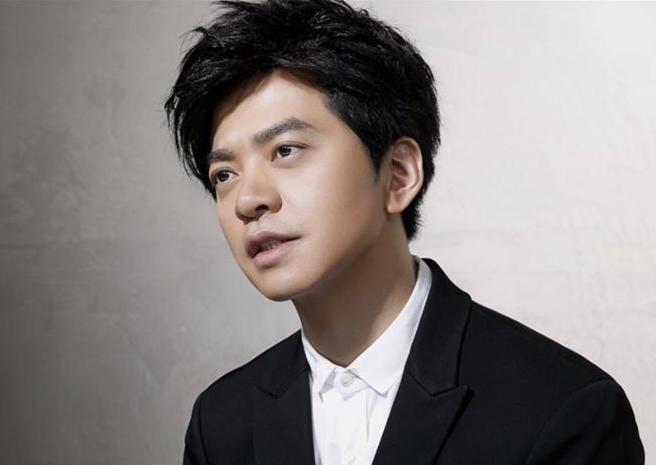 李健罗志祥二人公开尬舞?唱跳叫板亚洲舞王