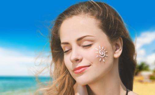 最好的几款防晒喷雾,防晒喷雾不值得买