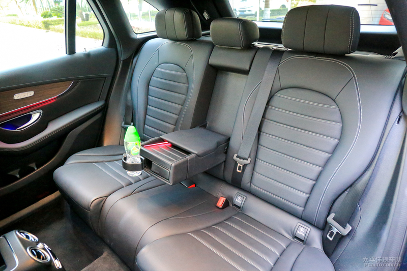 奔驰glc300l动感型第一视角,实拍了解2020款奔驰glc300