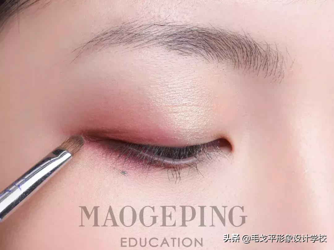 没有卧蚕的内双小眼睛怎么画眼妆,没有大双眼皮怎么画小烟熏