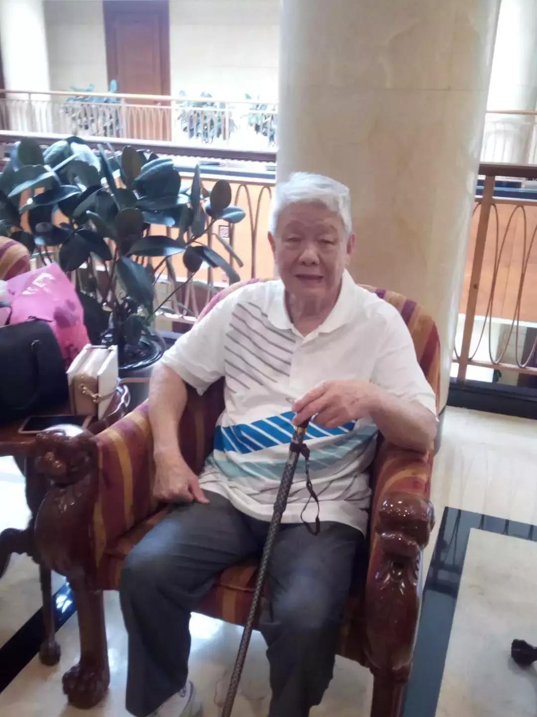 他是上海拳坛的祖师爷,这是“右拳王”许连生的故事