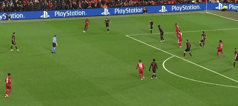 「欧冠实录」两大性格教练联手打造饕餮盛宴,今夜胜利属于足球