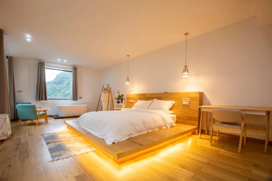 睡进云端，手触星辰，来遂昌过几天诗意的山居生活！