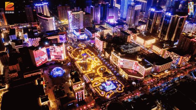 大家庭过年热门话题,过年时家分为几个区域