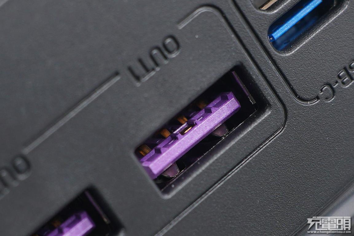 爱国者40000充电宝测评,爱国者充电宝测评30w快充