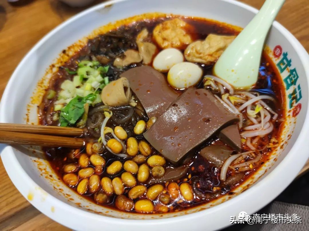 lv再次回归入驻南宁万象城,lv和万象城哪个好