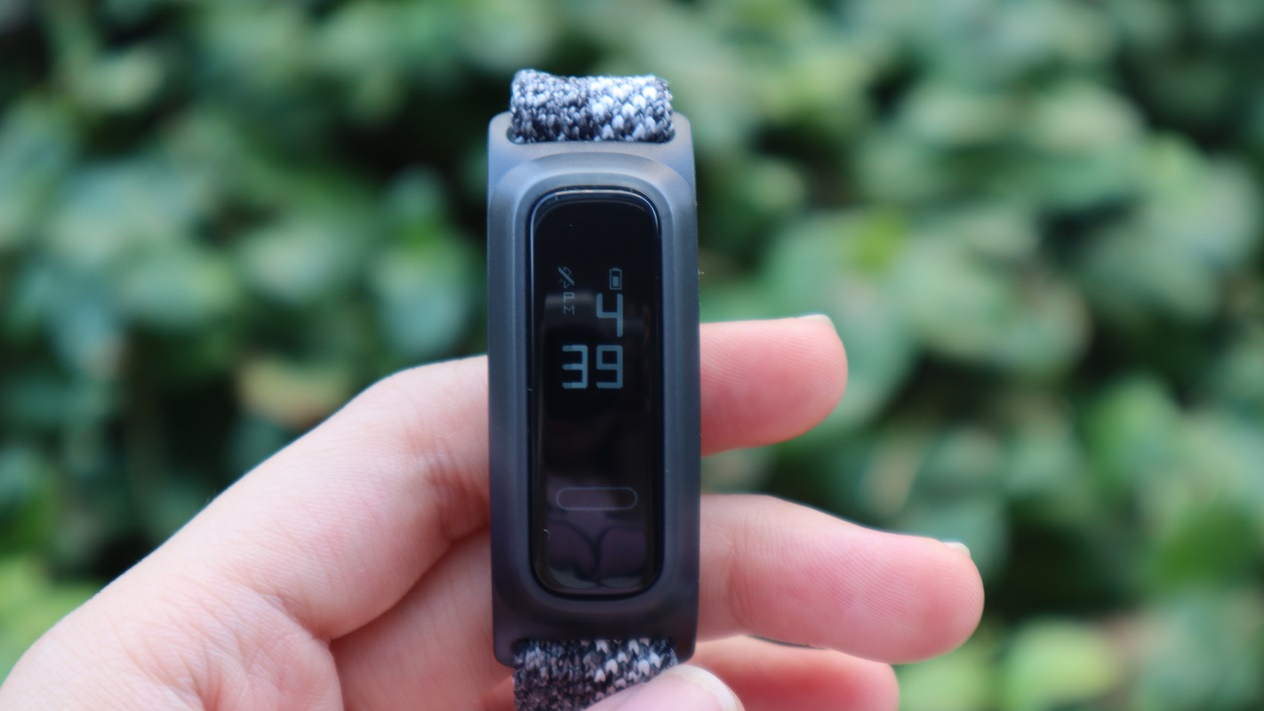 华为手环4e篮球精灵教程,华为手环4e篮球精灵有心率监测吗