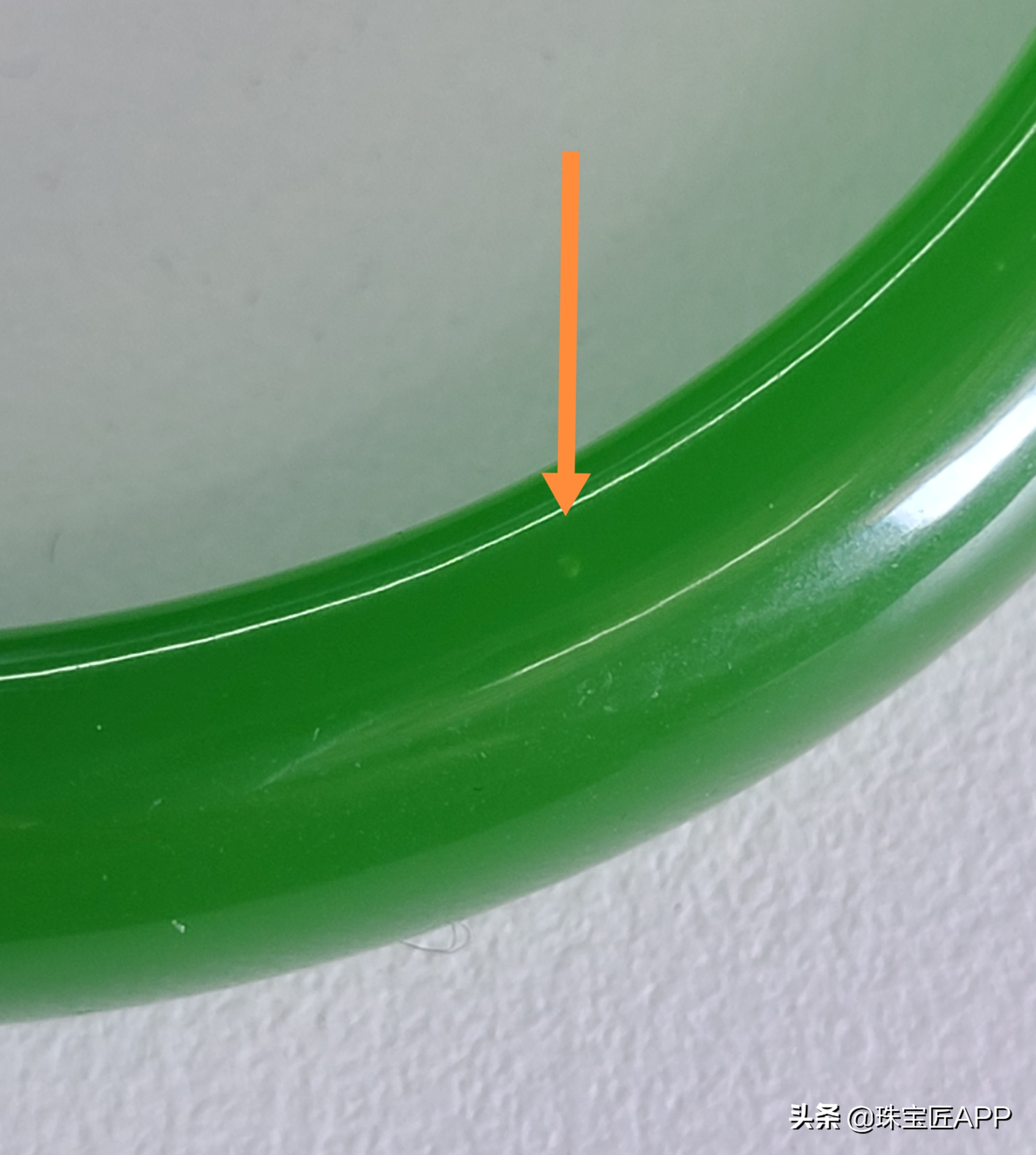 扎心了！它们都是玻璃做的！宝石界万能“毒药”，你买过吗？