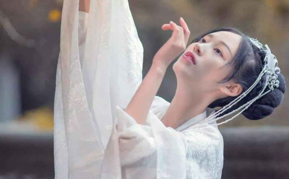 古代女性来月经用什么卫生巾好,古人没有卫生巾来月经了怎么办