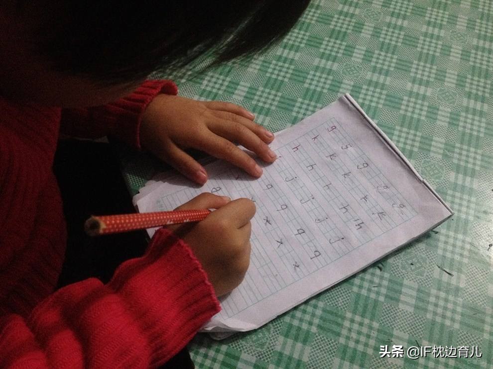 游戏可以玩一整天吗,可以玩哪些游戏提高孩子专注力