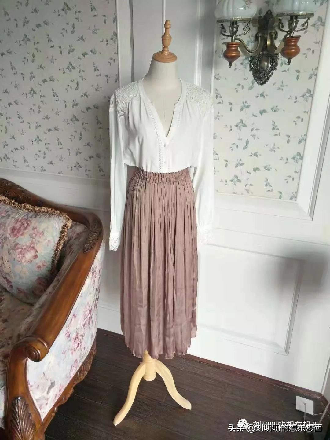 办公室穿搭这一套超温柔的,ol办公室穿搭冬天