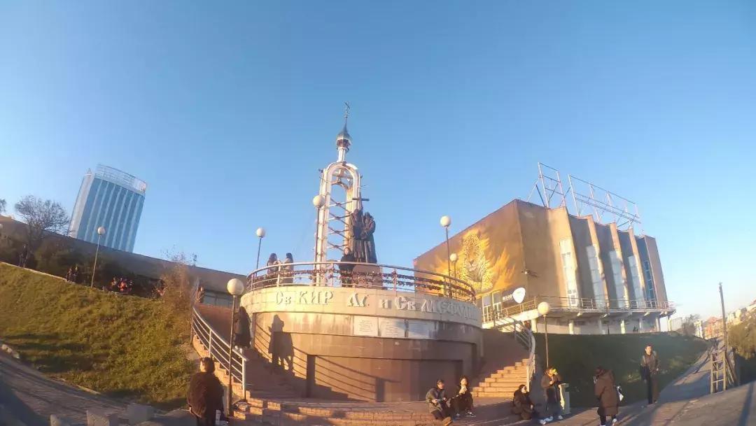 娆ф床鐪熺殑绂绘垜浠緢杩滃悧,娆ф床閭ｄ簺琚拷鐣ョ殑缇庝附鍩庡競