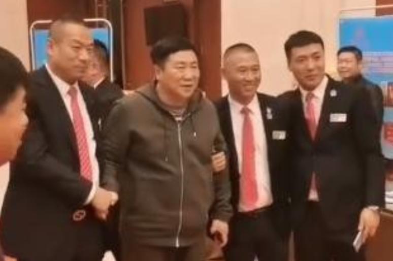 刘流是赵本山徒弟吗,刘流师傅是谁李金斗