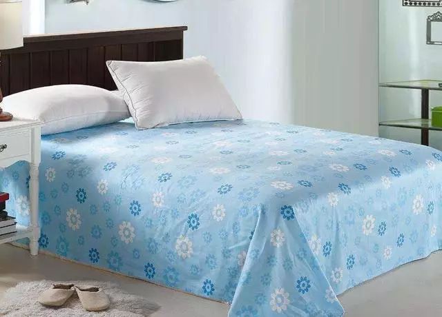 床单被子老有灰尘,被子床单脏了