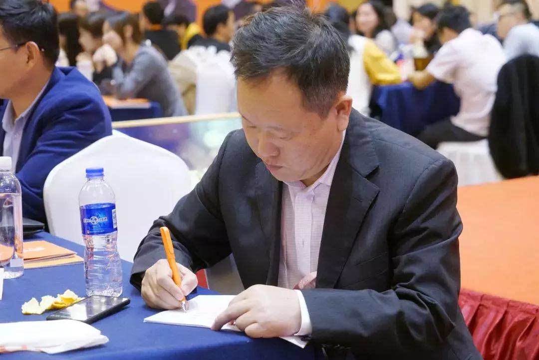 如何提高客户复购的话术,巧妙利用心理预期让客户持续复购