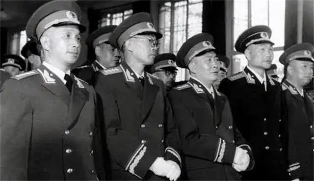 1955年授衔时，这位开国元帅诚恳请求毛主席：我最多是大将的军衔
