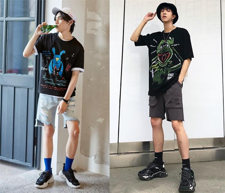 纯色t恤太单调可以怎样搭配,简单又不失时髦的纯色t恤