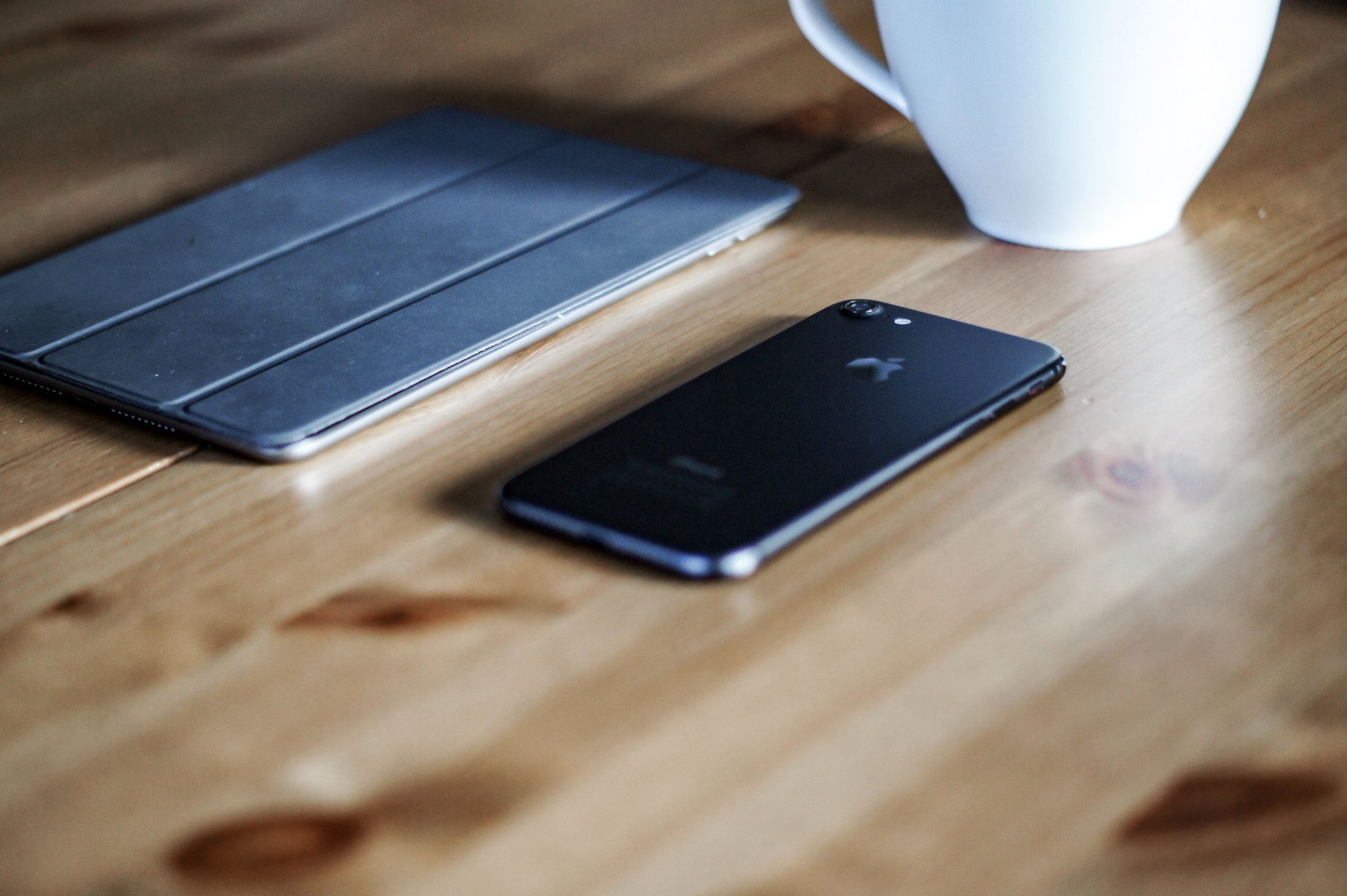 5g来了多款4g手机开始降价销售,5g时代苹果手机为什么降价