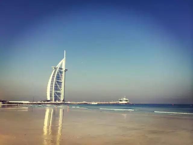 迪拜旅游最便宜的方法,迪拜游玩攻略省钱吗