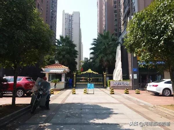 “她们一跳我的天塌了！”男子劝阻广场舞遭大妈*攻围**猝死！