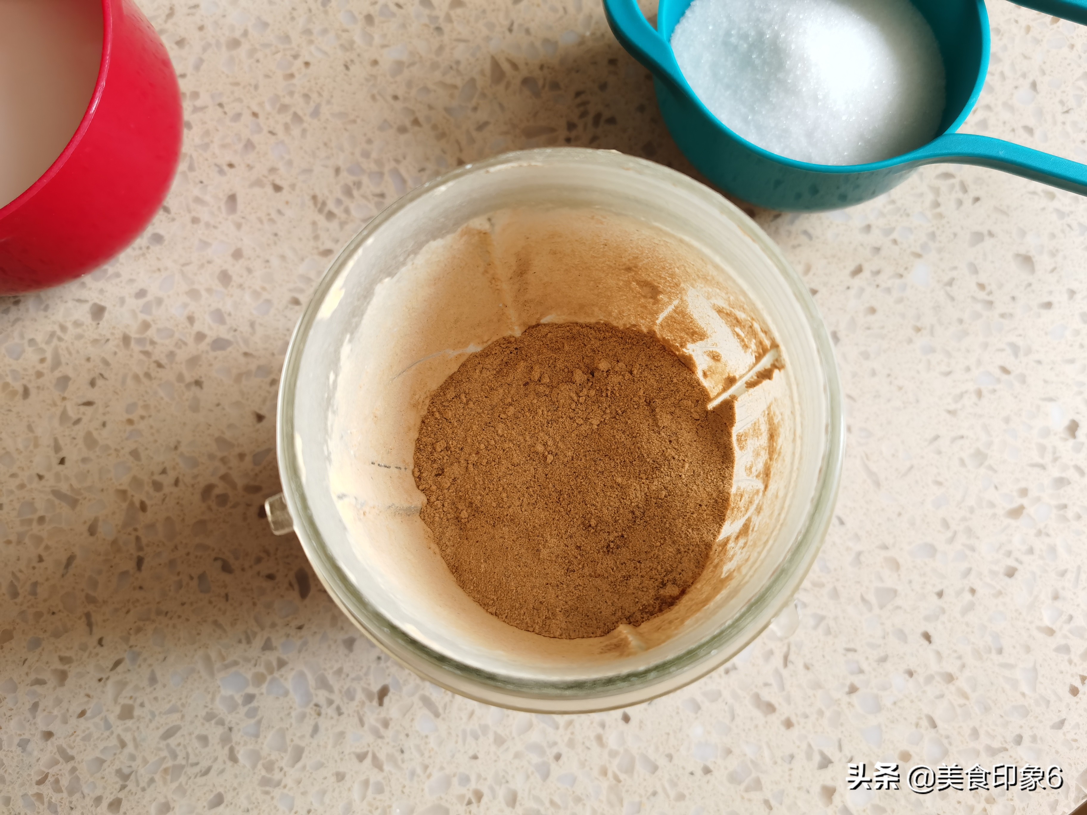 自制蛋糕为什么会开裂,自制蛋糕容易塌陷怎么办