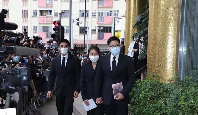 朱玲玲豪门贵妇 (香港豪门贵妇朱玲玲)