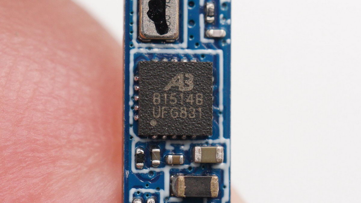 远销非洲的TWS真无线耳机应该注意什么？拆解传音TECNOBuds2看看