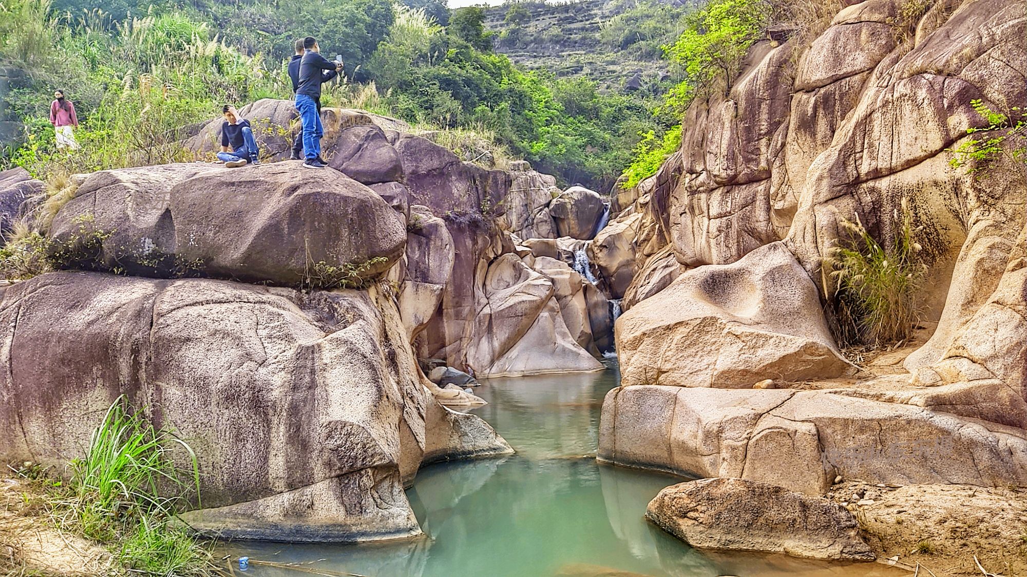 揭阳市玉湖镇坪上村瀑布,揭东区玉湖镇坪上村石场