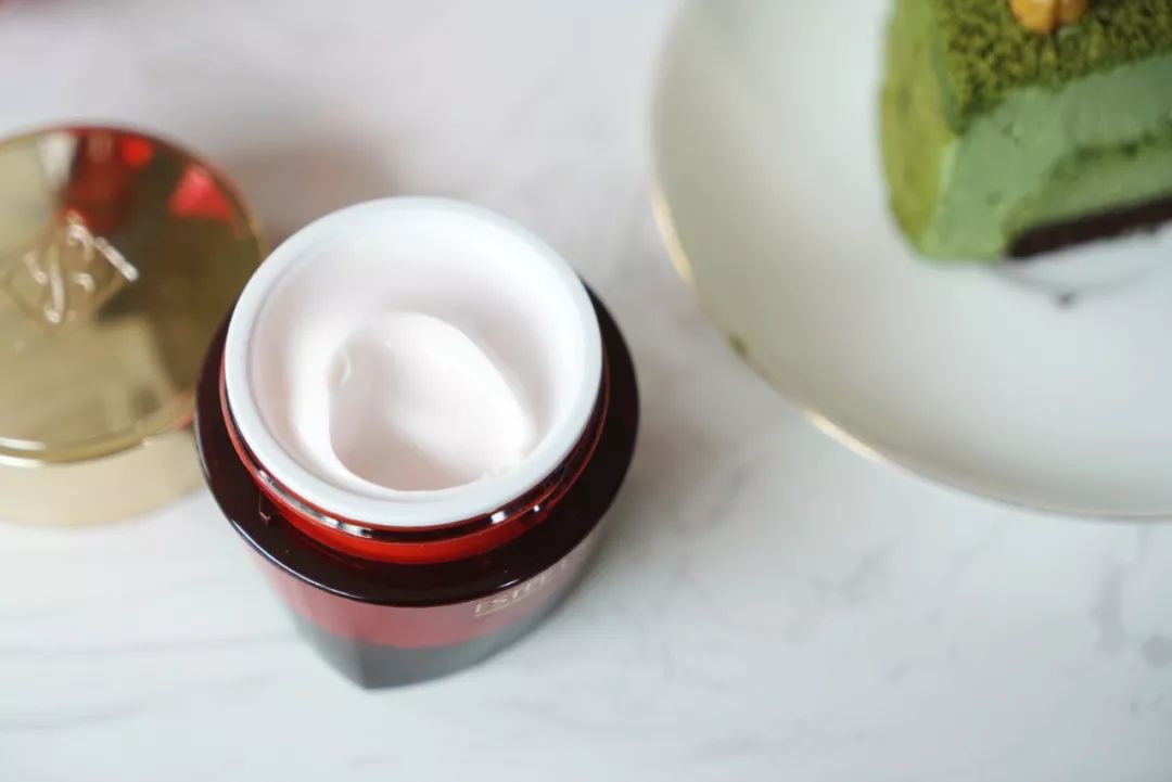 保湿滋润效果好的秋冬季面霜,这个秋冬让肌肤喝饱水