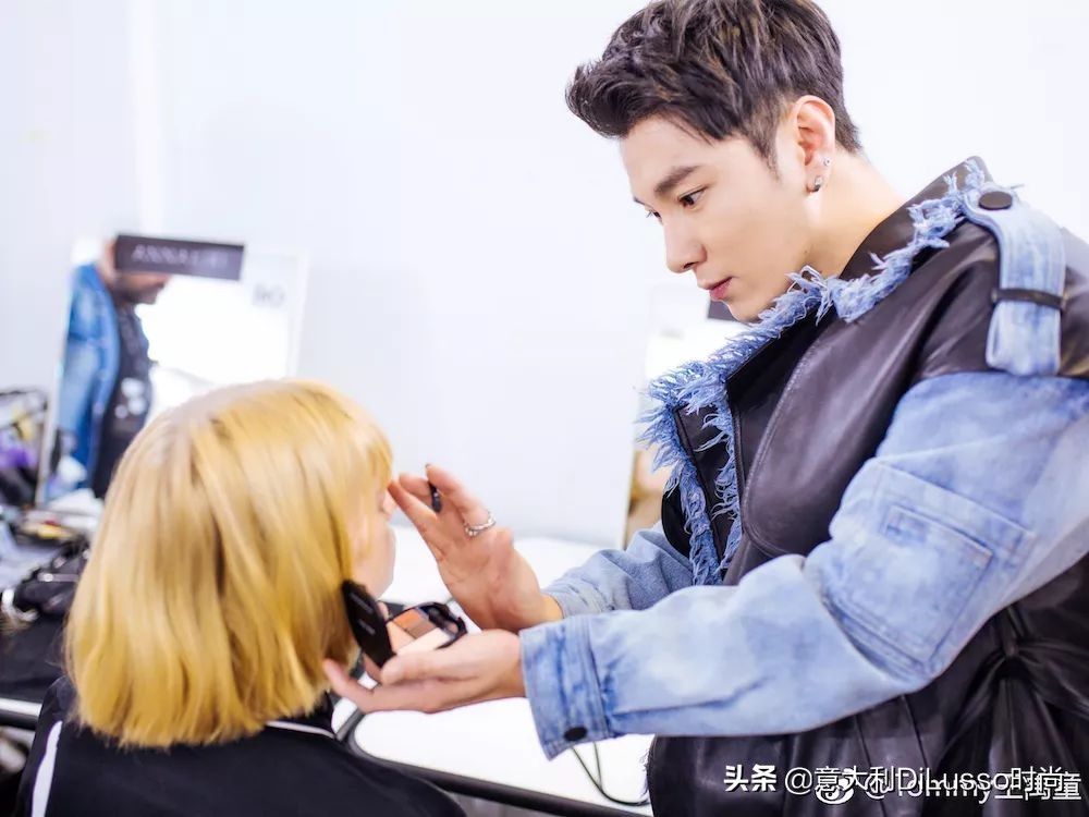 美妆博主给明星化妆,给明星化妆的美妆博主