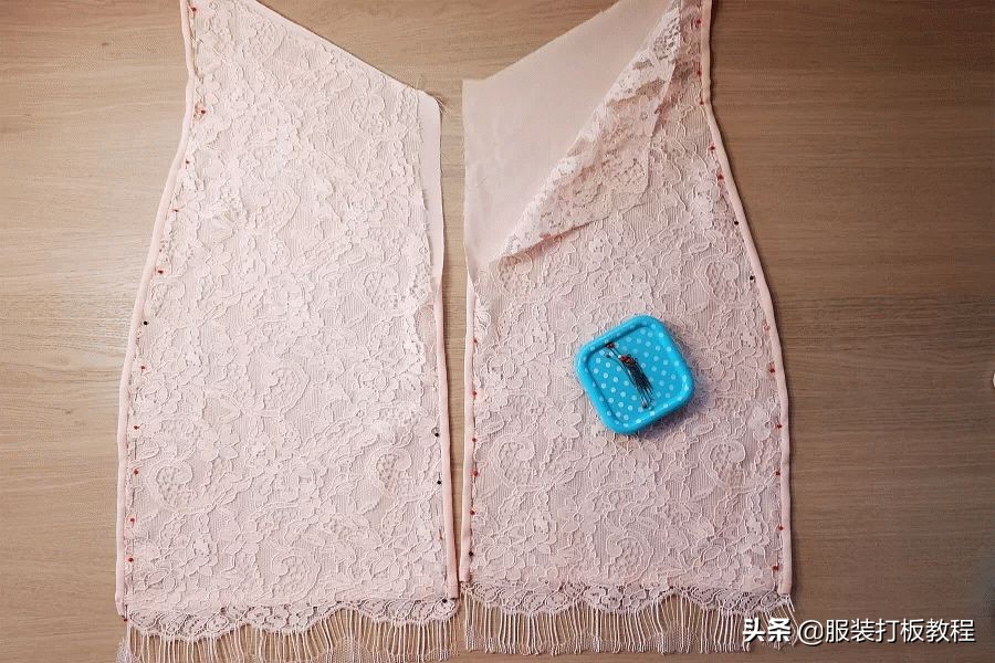 蕾丝连衣裙制作工艺,挂里子蕾丝连衣裙的缝制