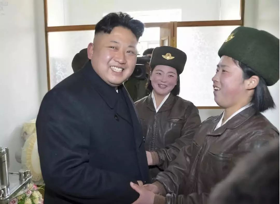 高颜值的朝鲜女兵,70年代朝鲜女兵