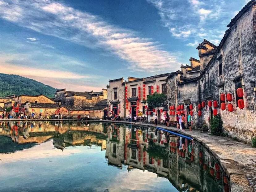 安徽宏村一幅水墨山水画,安徽宏村风景中国画