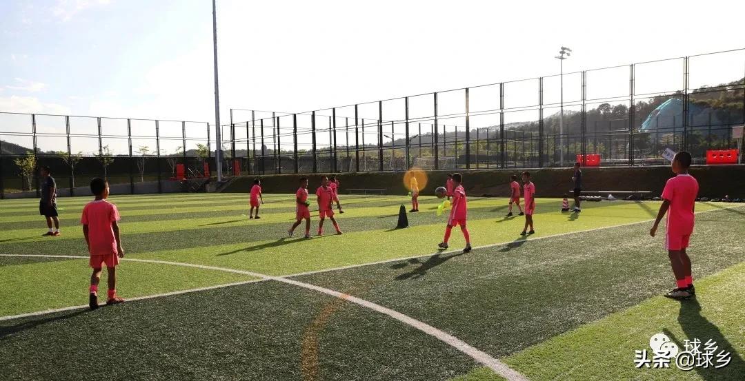 鎸煄闈掕,瓒崇悆閲嶇偣鍩庡競闈掕闃熶紞鍙戝睍