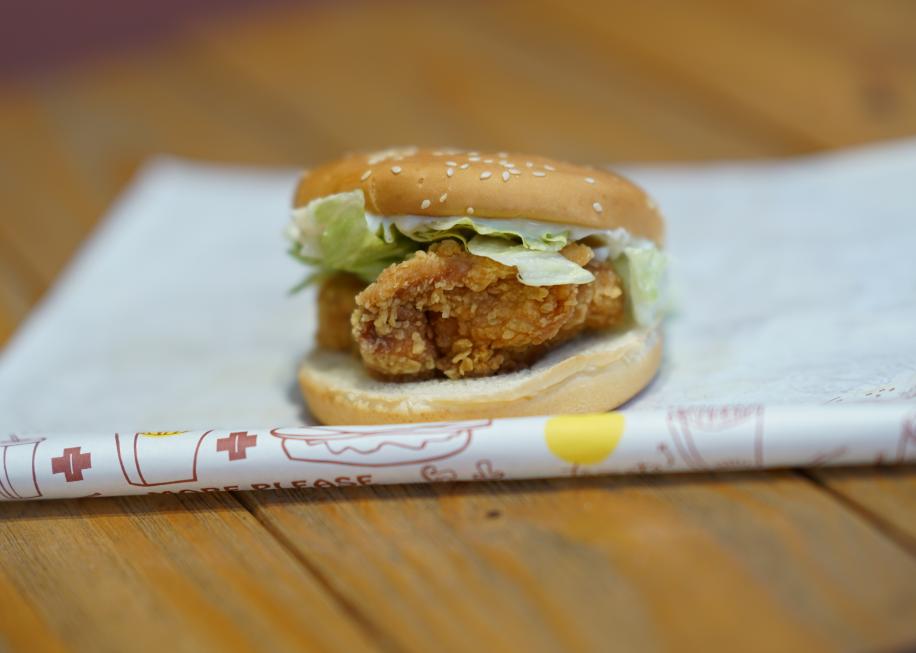 上海华贝面包哪家好,探店现烤面包