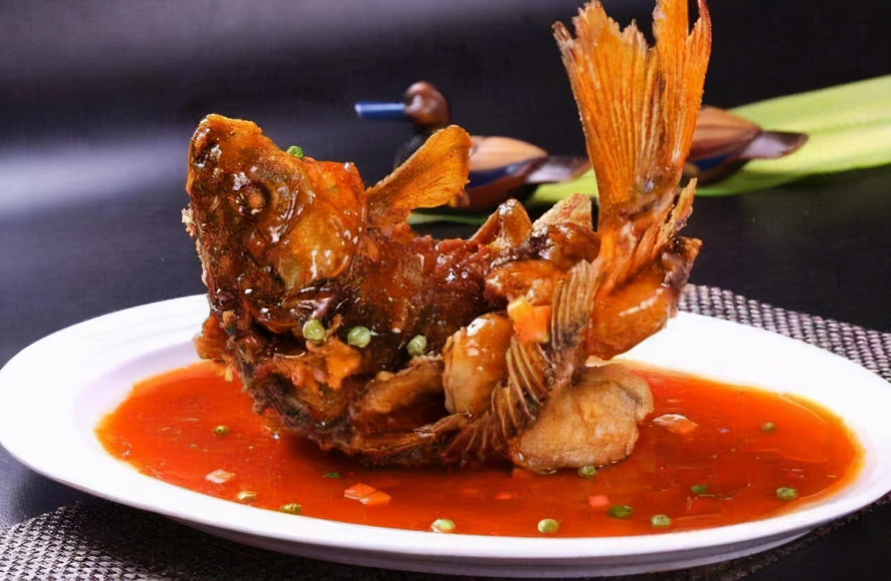 湘菜川菜鲁菜粤菜淮扬菜八大菜系,川菜为什么排在中国八大菜系之首