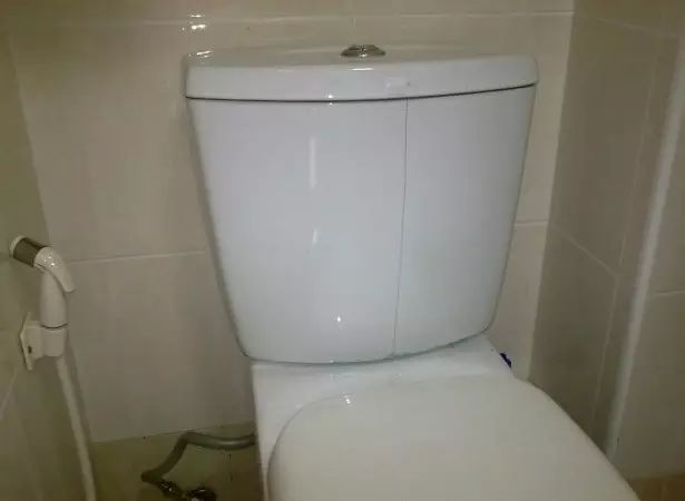 马桶漏水的原因视频,马桶漏水是什么原因视频