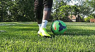 雷东多脚后跟过人教学,雷东多脚后跟磕球经典技巧教学