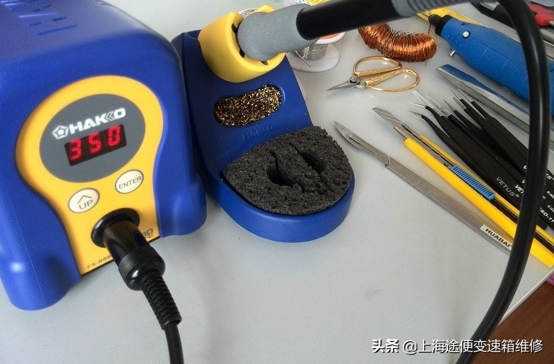 09年宝马730修变速箱讲解,2011年宝马730变速箱传感器故障