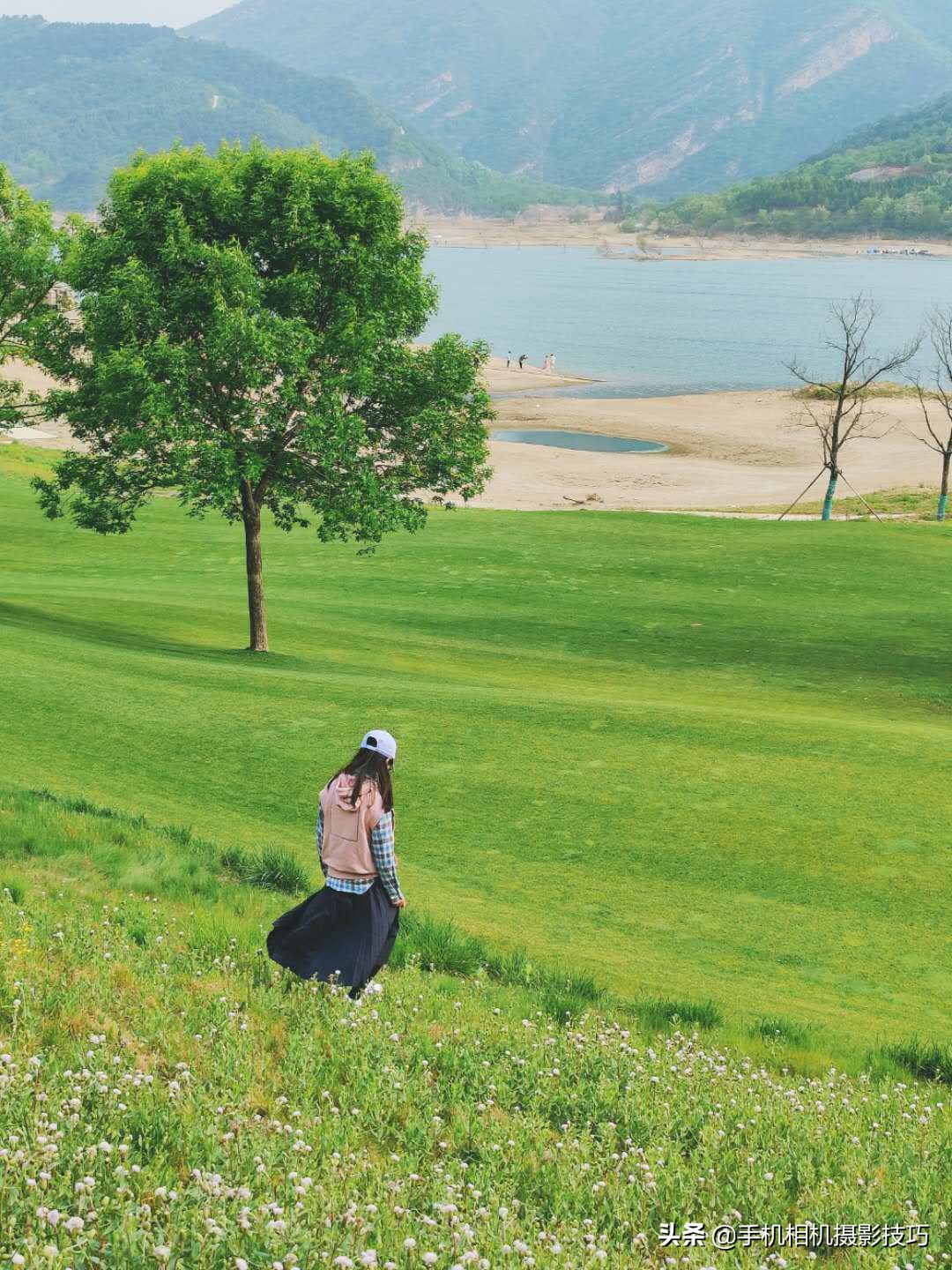 把朋友圈封面改成视频,给自己的照片换个背景图