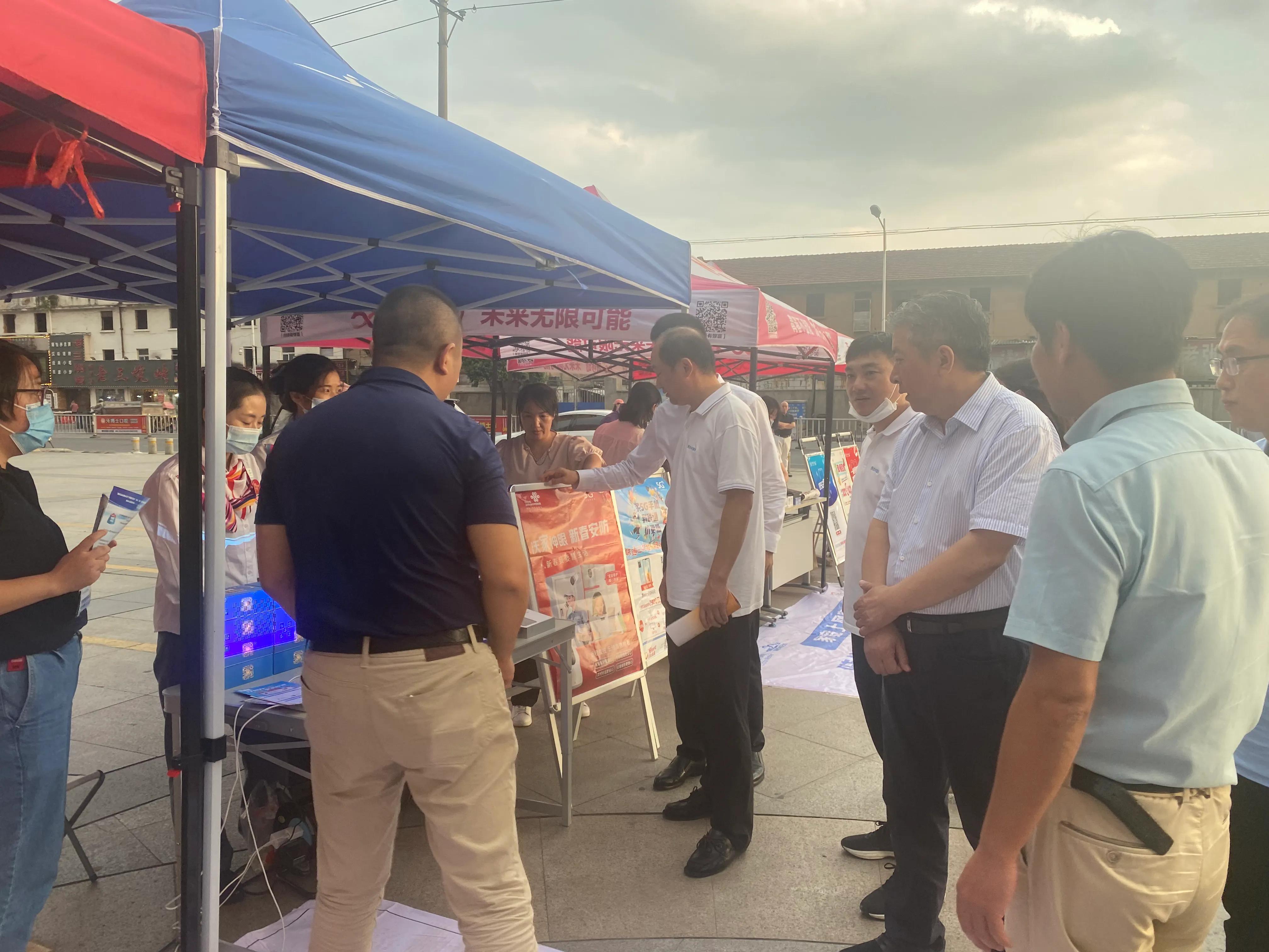 湖北省随州无线电监测站：“三专”“三放大”宣传见成效